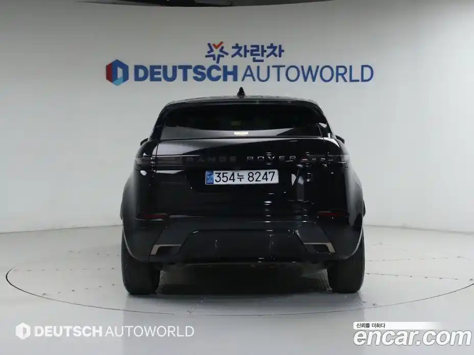 Land Rover Range-Rover Evoque 2025 2.0 гидро в Москве № 2059080, фото 4