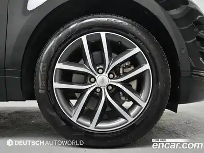 Land Rover Range-Rover Evoque 2025 2.0 гидро в Москве № 2059080, миниатюра 5