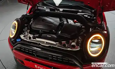 Mini Cooper 2025 2.0 гидро в Москве № 2059300, миниатюра 5