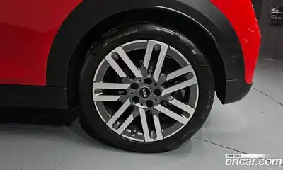 Mini Cooper 2025 2.0 гидро в Москве № 2059300, миниатюра 6