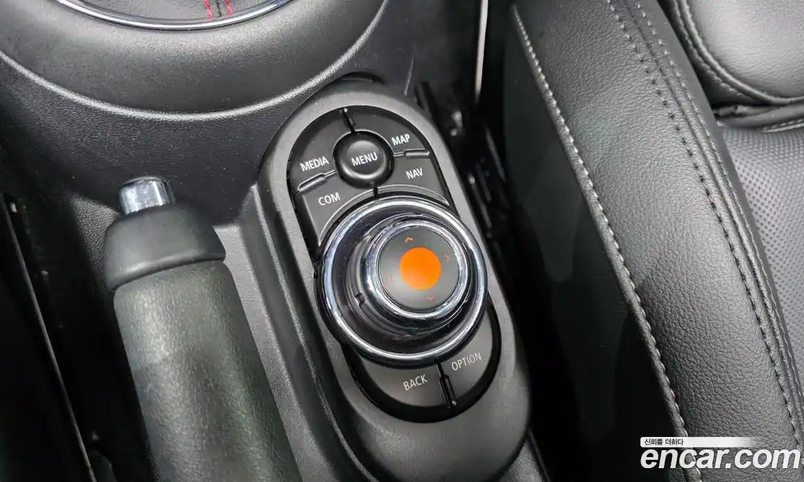 Mini Cooper 2019 2.0 гидро в Москве № 2059469, фото 16
