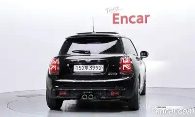 Mini Cooper 2019 2.0 гидро в Москве № 2059469, миниатюра 4