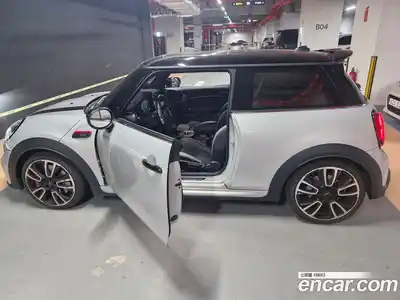 Mini Cooper 2022 2.0 гидро в Москве № 2059691, миниатюра 2