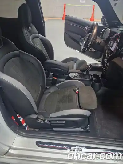Mini Cooper 2022 2.0 гидро в Москве № 2059691, миниатюра 8