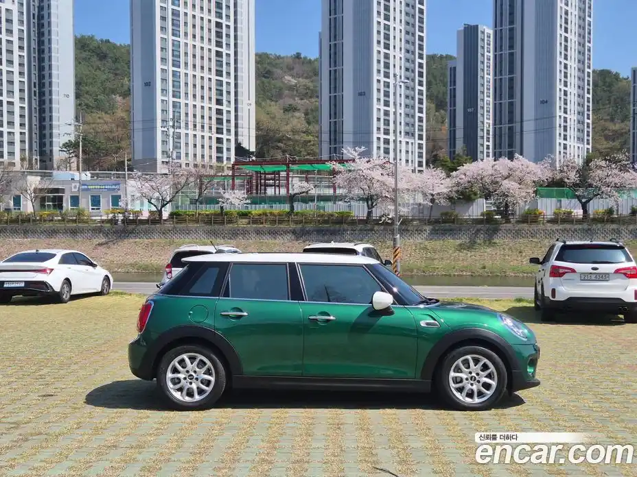 Mini Cooper 2021 1.5 гидро в Москве № 2059697, фото 20