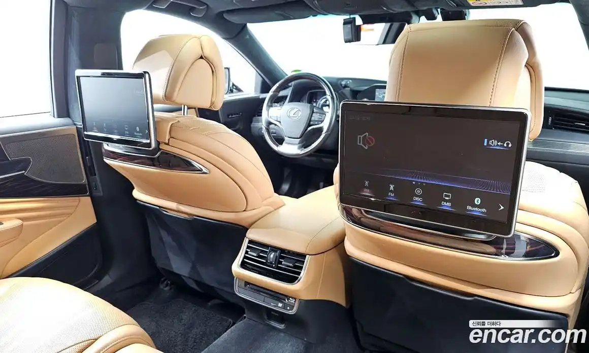 Lexus LS 2021 3.5 гидро в Москве № 2060120, фото 25