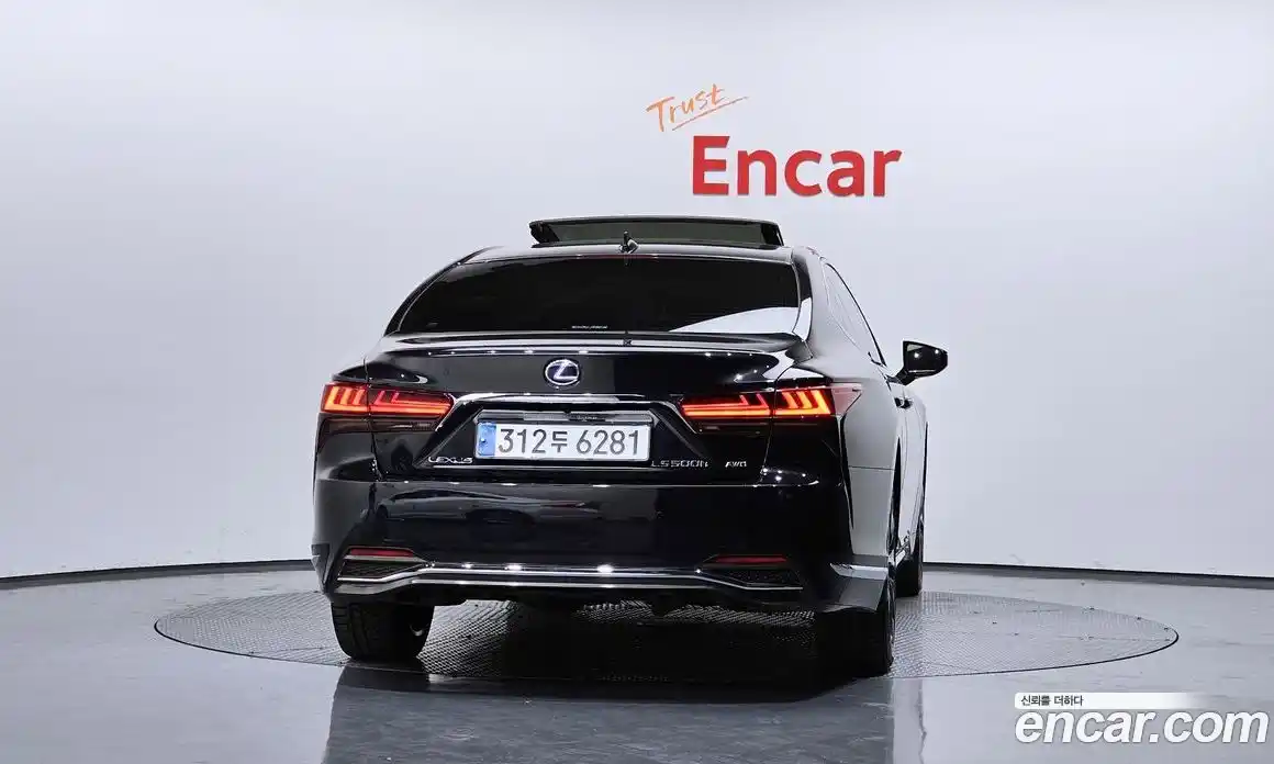 Lexus LS 2021 3.5 гидро в Москве № 2060120, фото 4
