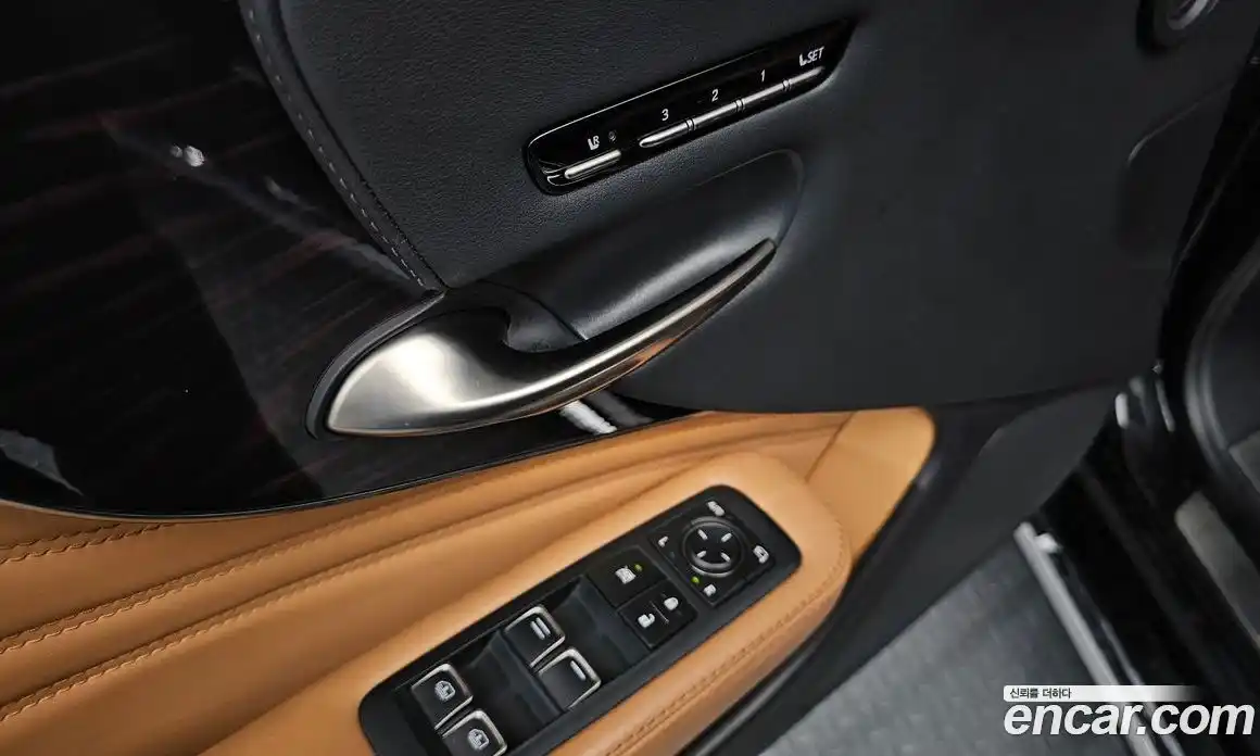 Lexus LS 2021 3.5 гидро в Москве № 2060120, фото 42