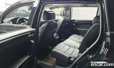 Volkswagen Tiguan 2020 2.0 гидро в Москве № 2060541, миниатюра 11