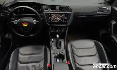 Volkswagen Tiguan 2020 2.0 гидро в Москве № 2060541, миниатюра 7