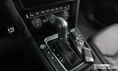 Volkswagen Arteon 2019 2.0 гидро в Москве № 2060618, миниатюра 9