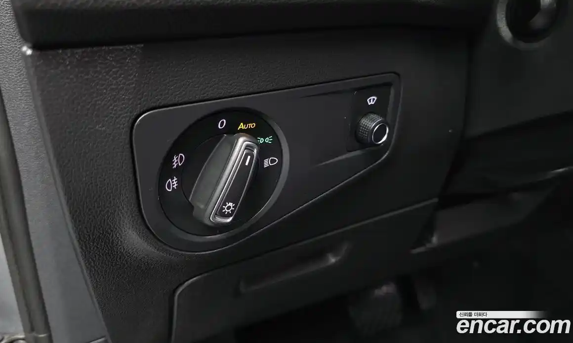 Volkswagen Tiguan 2020 2.0 гидро в Москве № 2060672, фото 32