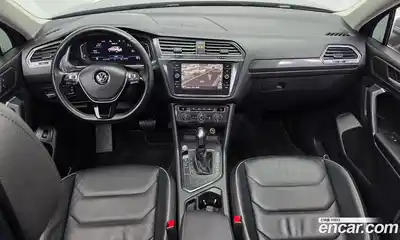 Volkswagen Tiguan 2020 2.0 гидро в Москве № 2060672, миниатюра 10