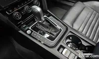 Volkswagen Passat 2018 2.0 гидро в Москве № 2060830, миниатюра 12