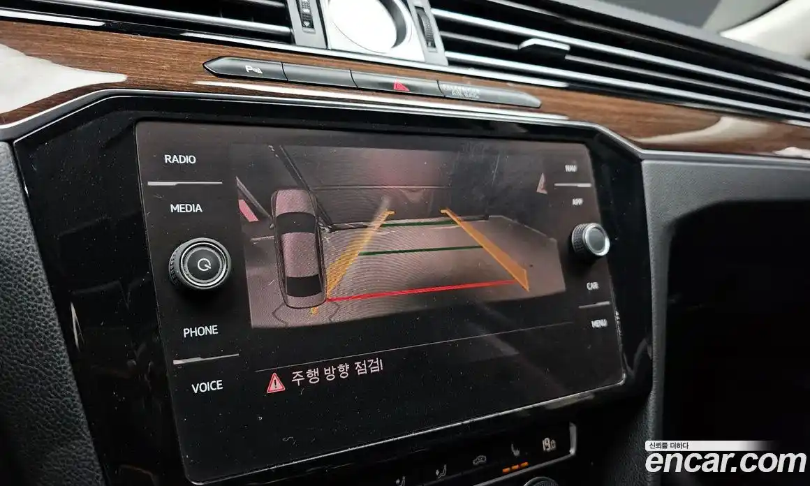 Volkswagen Passat 2018 2.0 гидро в Москве № 2060830, фото 20