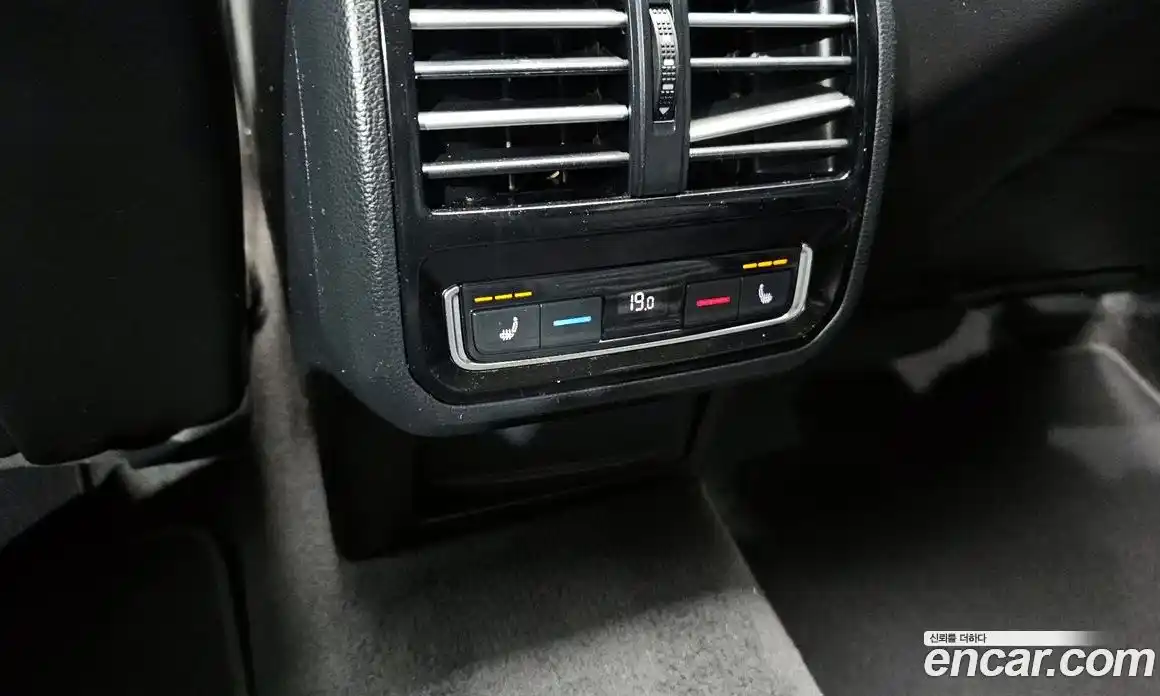 Volkswagen Passat 2018 2.0 гидро в Москве № 2060830, фото 25