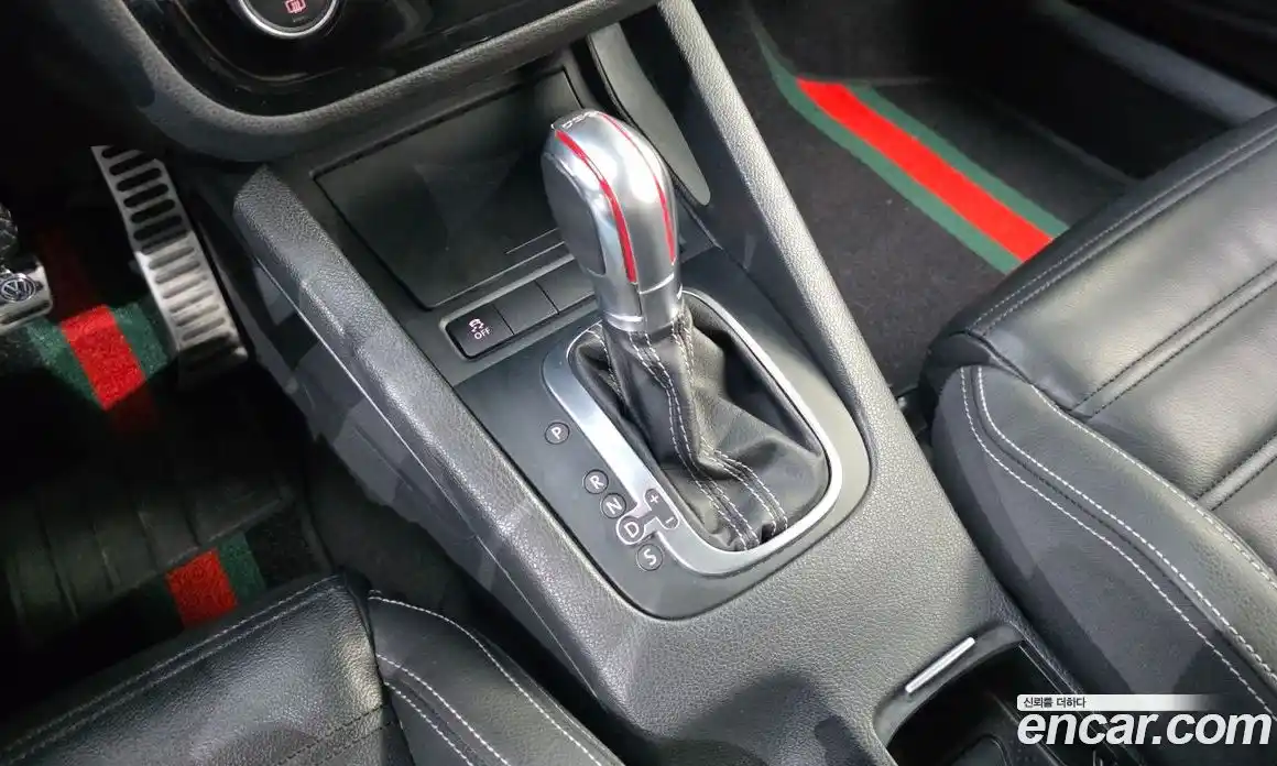 Volkswagen Scirocco 2015 2.0 гидро в Москве № 2060892, фото 9