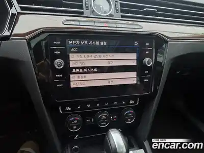 Volkswagen Passat 2018 2.0 гидро в Москве № 2061076, миниатюра 12