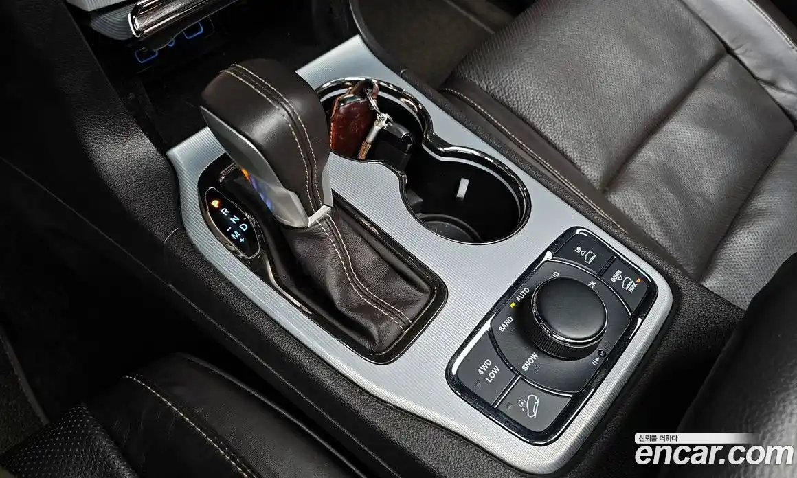 Jeep Cherokee 2018 3.0 гидро в Москве № 2061520, фото 12