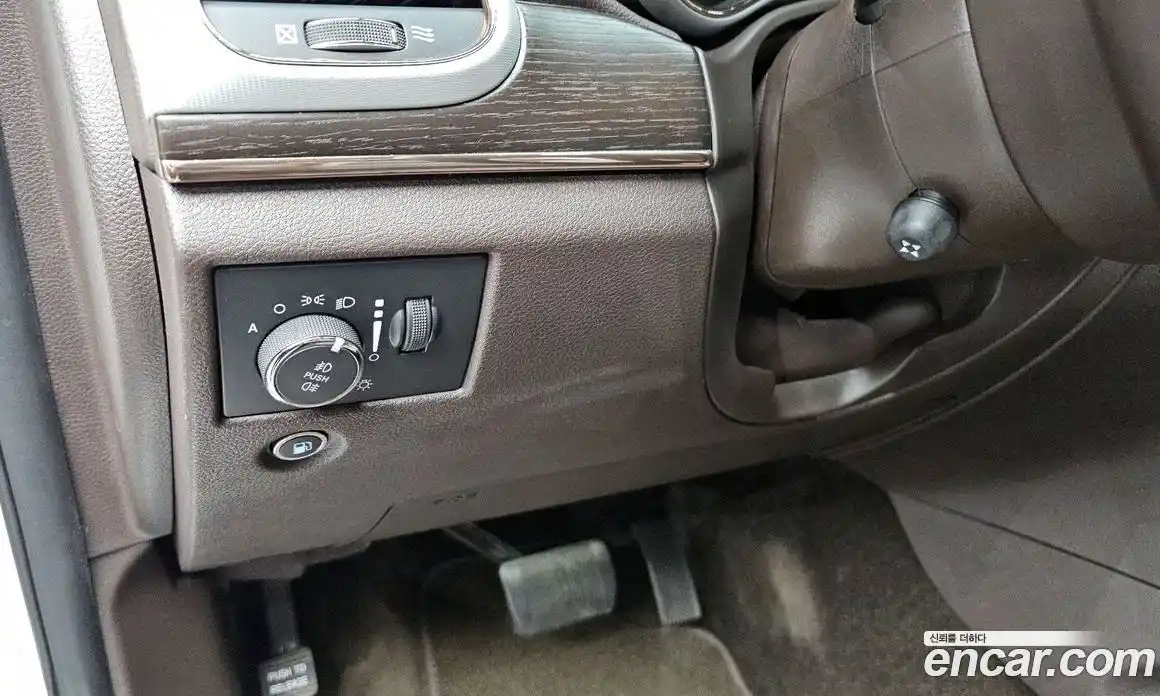 Jeep Cherokee 2018 3.0 гидро в Москве № 2061520, фото 23