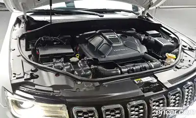 Jeep Cherokee 2018 3.0 гидро в Москве № 2061520, миниатюра 6