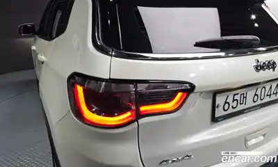 Jeep Compass 2019 2.4 гидро в Москве № 2061525, миниатюра 9