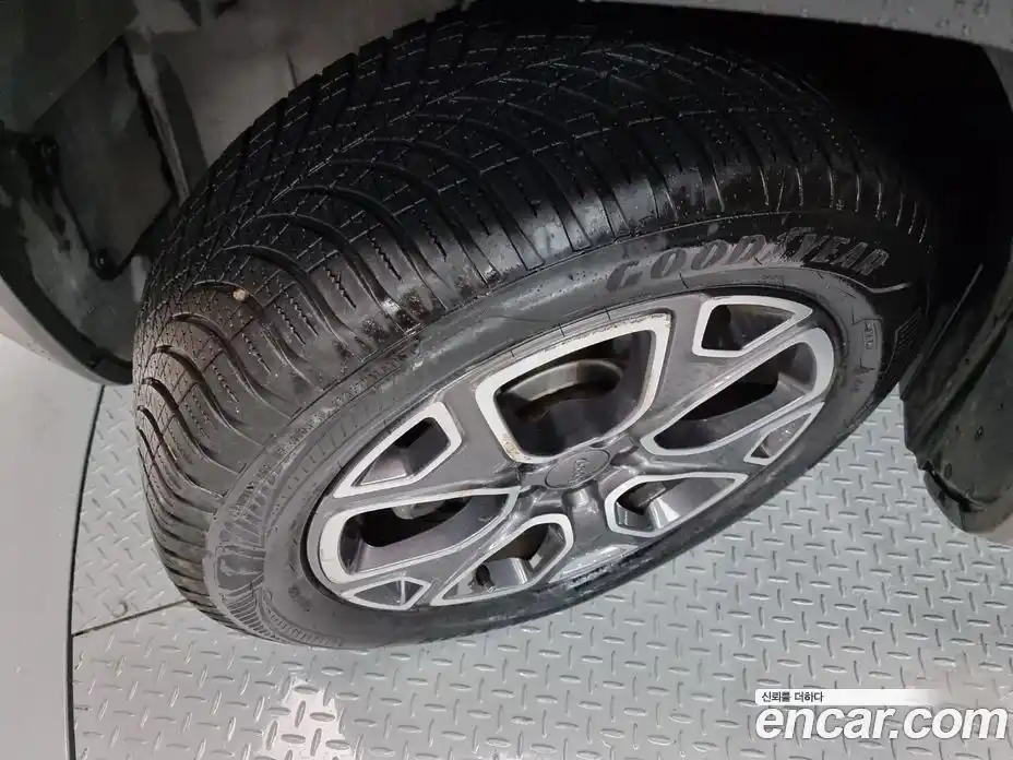 Jeep Renegade 2017 2.0 гидро в Москве № 2061815, фото 11
