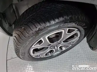 Jeep Renegade 2017 2.0 гидро в Москве № 2061815, миниатюра 11