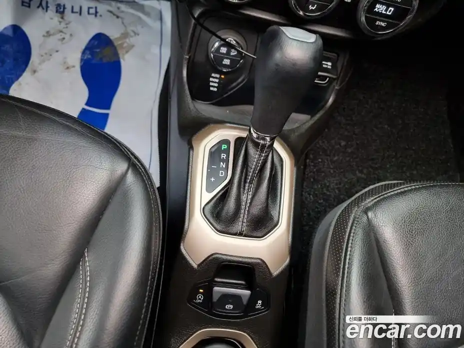 Jeep Renegade 2017 2.0 гидро в Москве № 2061815, фото 13