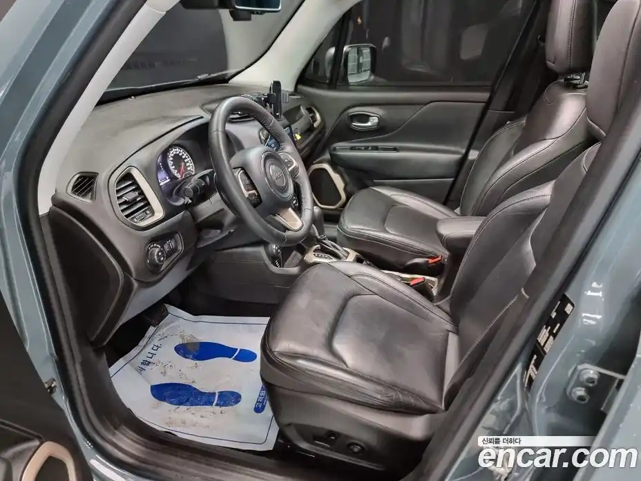 Jeep Renegade 2017 2.0 гидро в Москве № 2061815, фото 18