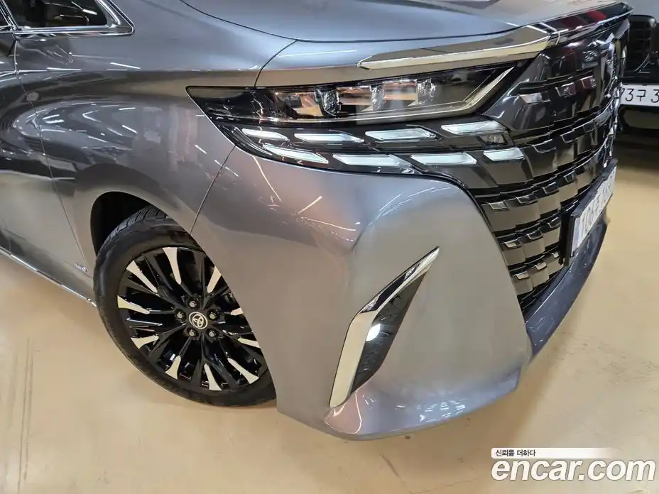 Toyota Alphard 2025 2.5 гидро в Москве № 2061907, фото 5