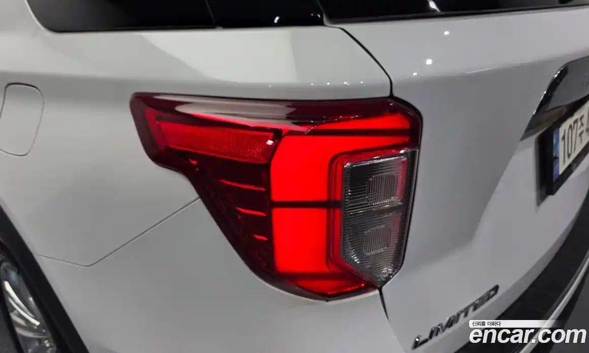 Ford Explorer 2020 2.3 гидро в Москве № 2063094, фото 9