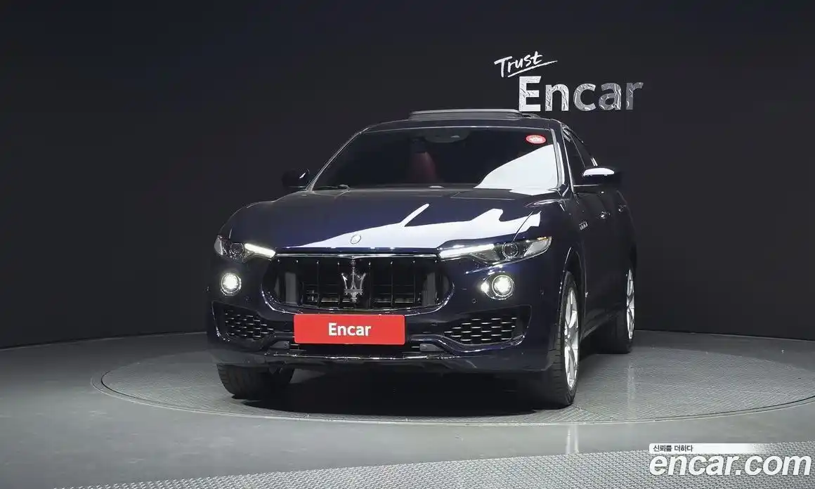 Maserati Levante 2018 3.0 гидро, фото 3