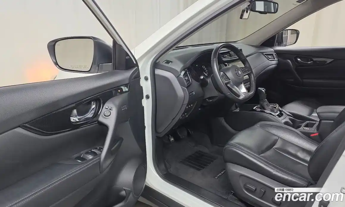 Nissan X-Trail 2018 2.5 гидро в Москве № 2065553, фото 13