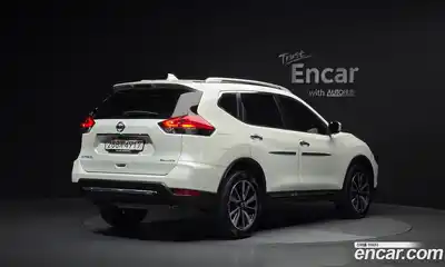 Nissan X-Trail 2018 2.5 гидро в Москве № 2065553, миниатюра 2