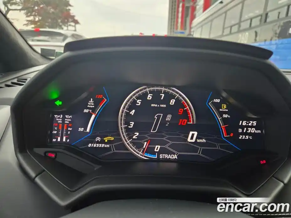 Lamborghini Huracan 2022 5.2 гидро, фото 9