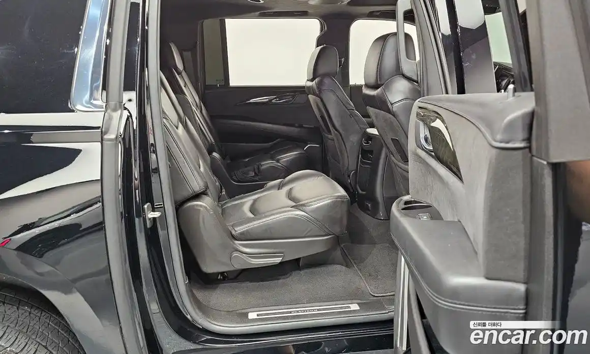Cadillac Escalade 2020 6.2 гидро в Москве № 2065679, фото 17