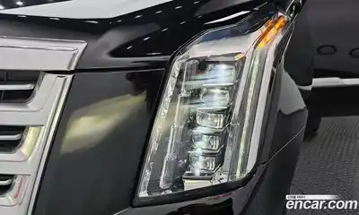 Cadillac Escalade 2020 6.2 гидро в Москве № 2065679, миниатюра 8