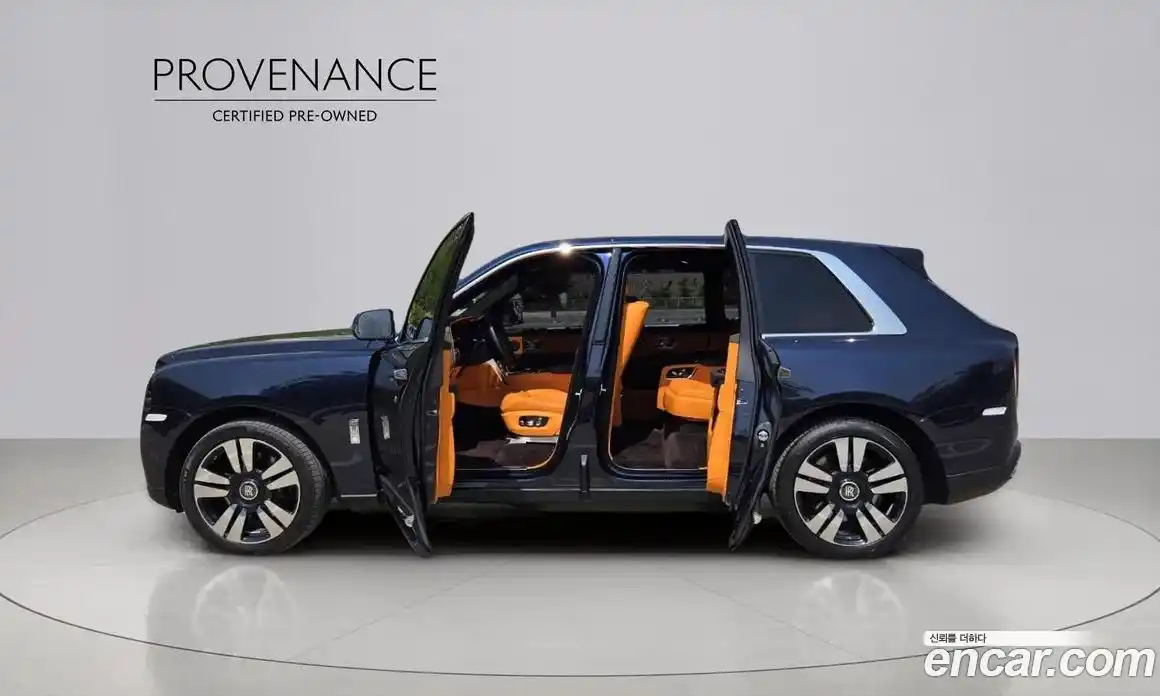 Rolls-Royce Cullinan 2022 6.7 гидро в Москве № 2065909, фото 3