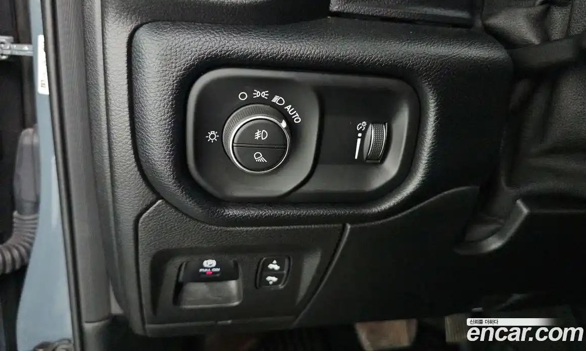 Dodge Ram Pick Up 2021 5.7 гидро в Москве № 2066025, фото 22