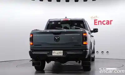 Dodge Ram Pick Up 2021 5.7 гидро в Москве № 2066025, миниатюра 4