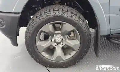 Dodge Ram Pick Up 2021 5.7 гидро в Москве № 2066025, миниатюра 5