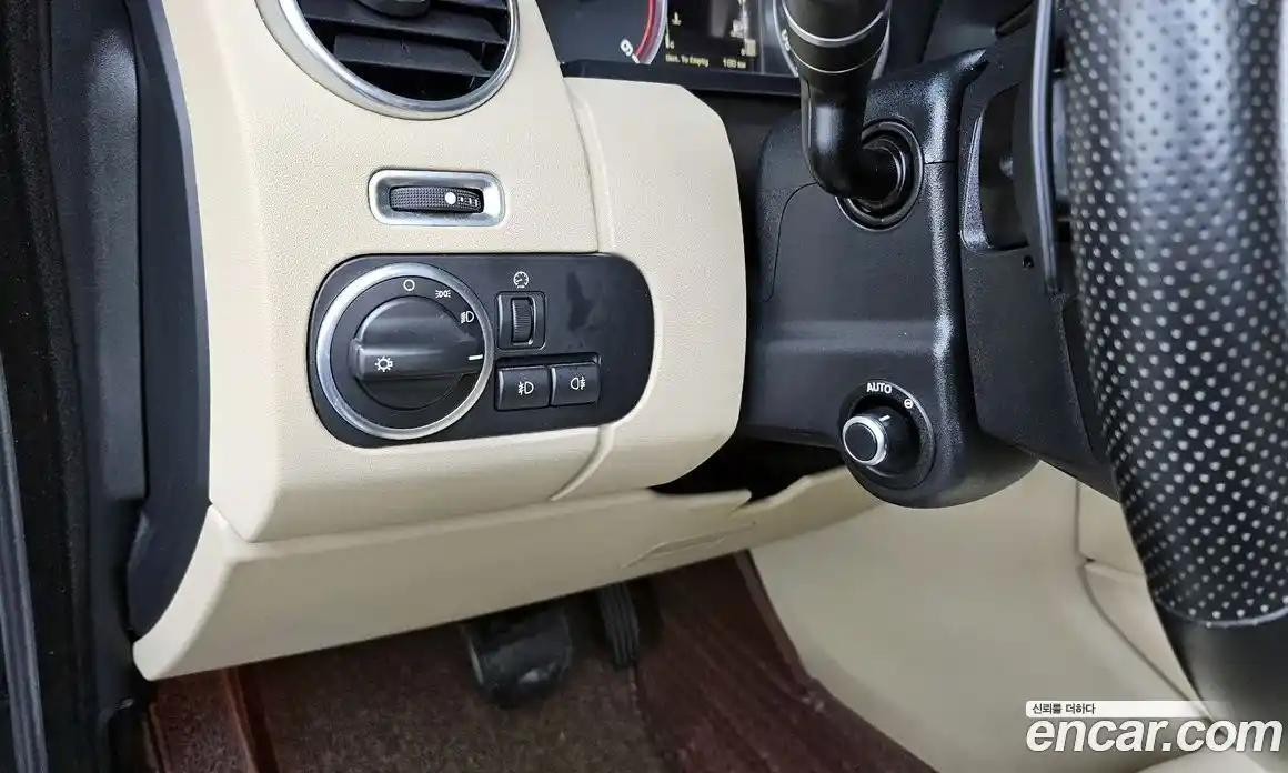 Land Rover Discovery 2016 3.0 гидро в Москве № 213774, фото 16