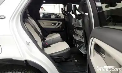 Land Rover Discovery Sport 2025 2.0 гидро в Москве № 231168, миниатюра 12