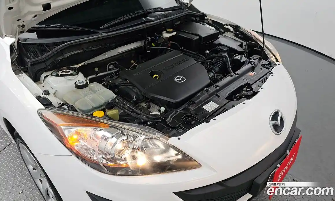 Mazda 3 2011 2.0 гидро в Москве № 236099, фото 6