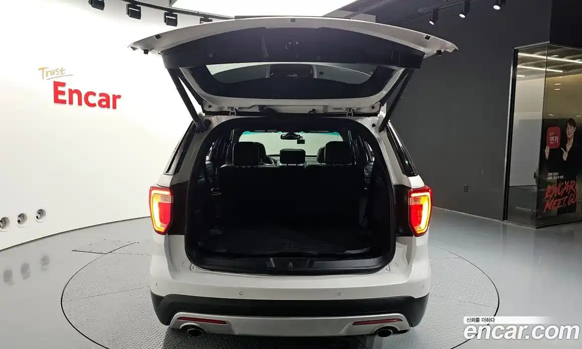 Ford Explorer 2015 2.3 гидро в Москве № 255590, фото 20