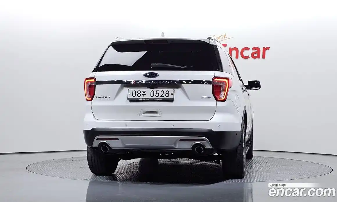 Ford Explorer 2015 2.3 гидро в Москве № 255590, фото 4