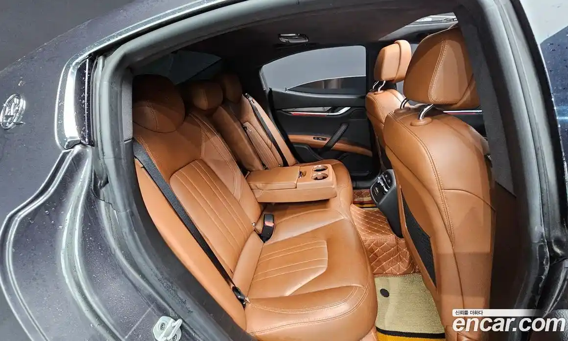 Maserati Ghibli 2017 3.0 гидро, фото 19