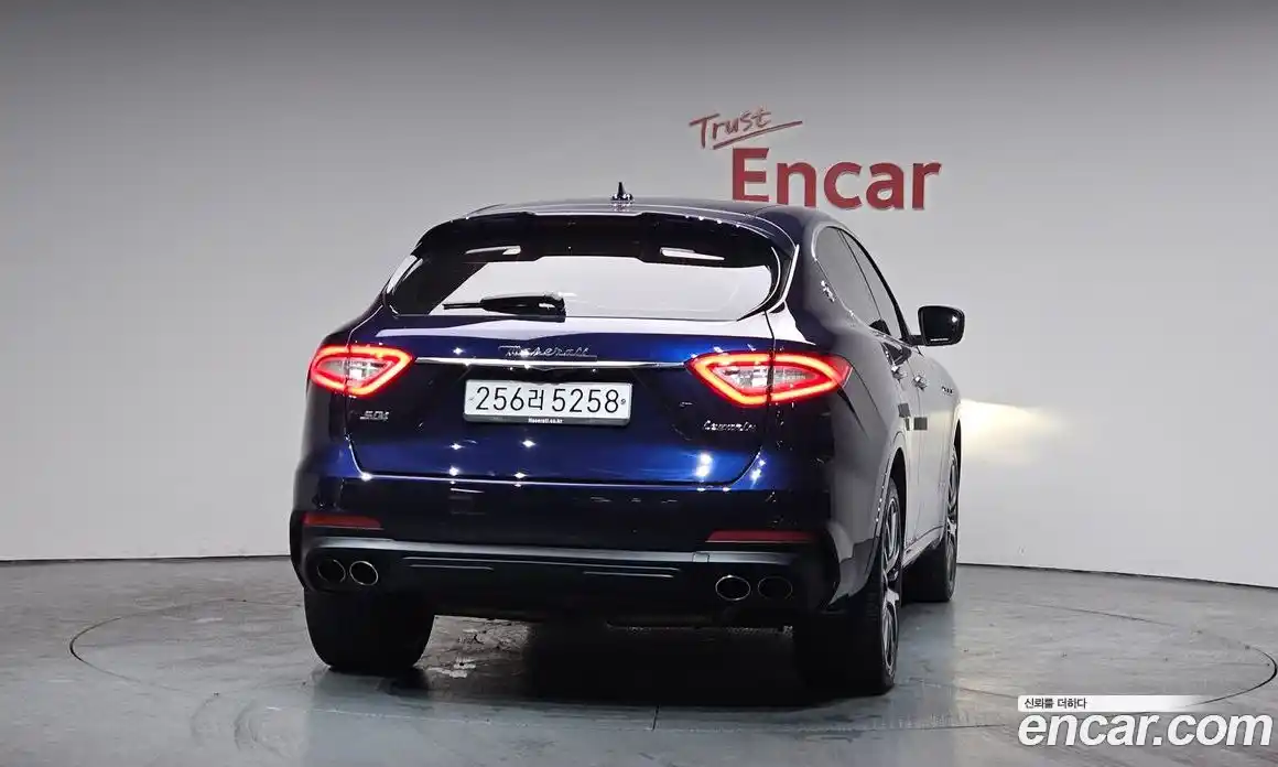 Maserati Levante 2019 3.0 гидро, фото 3