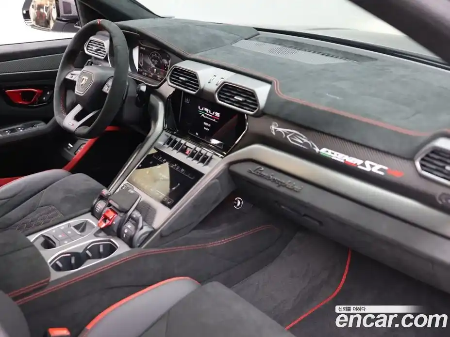 Lamborghini Urus 2023 4.0 гидро, фото 20